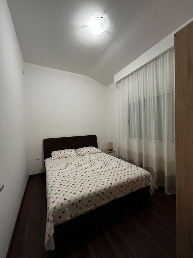 Apartments Sergej Сутоморе Екстериор снимка