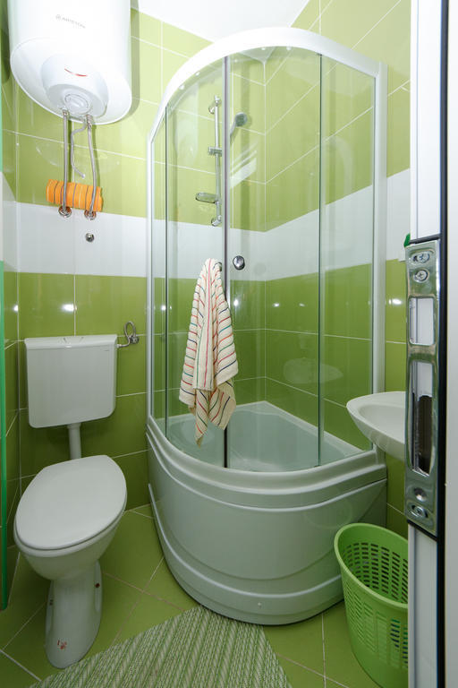 Apartments Sergej Сутоморе Стая снимка
